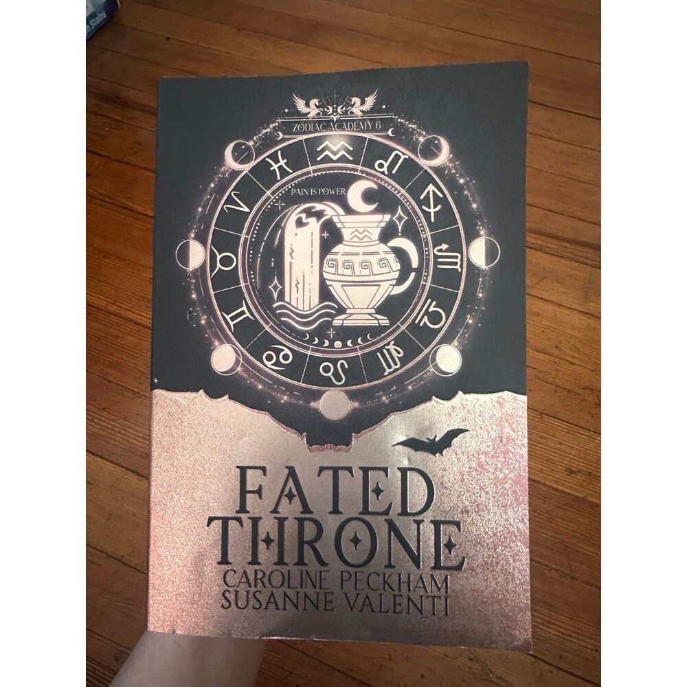 Zodiac academy six: fated throne by Caroline Peckham and Susanne valenti